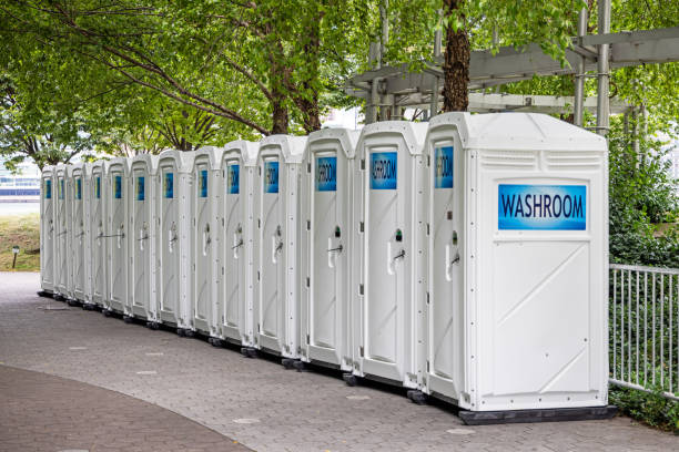 Best Portable bathroom rental  in Halifax, VA